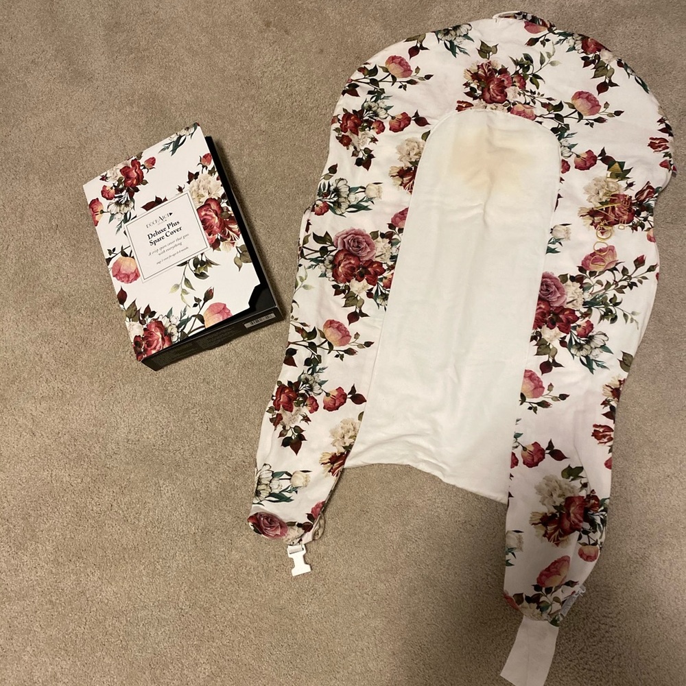 La Vie En Rose dockatot deluxe spare cover ONLY.